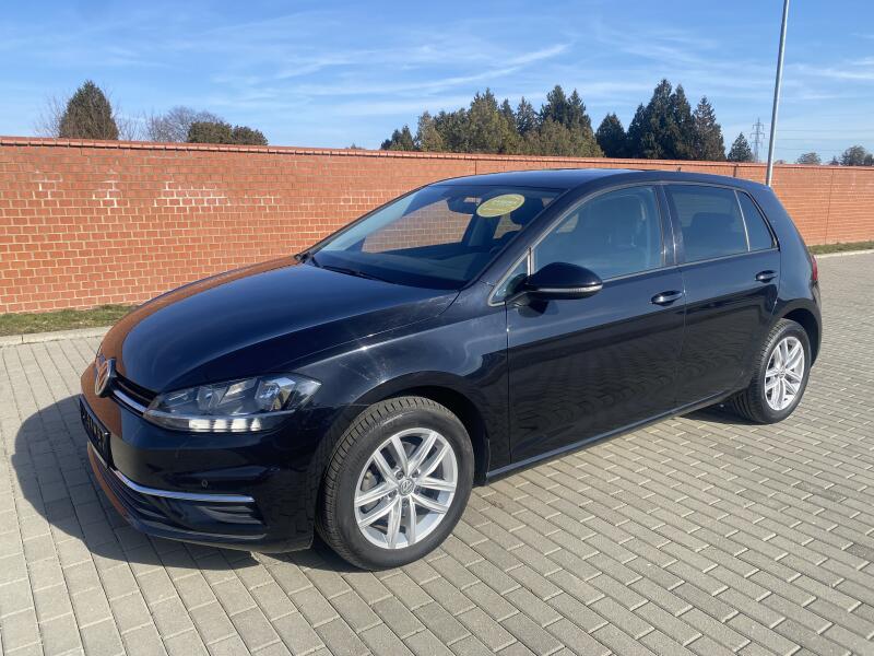 Volkswagen Golf 1.6TDi,PLNÁ VÝB.SUPER STAV!!